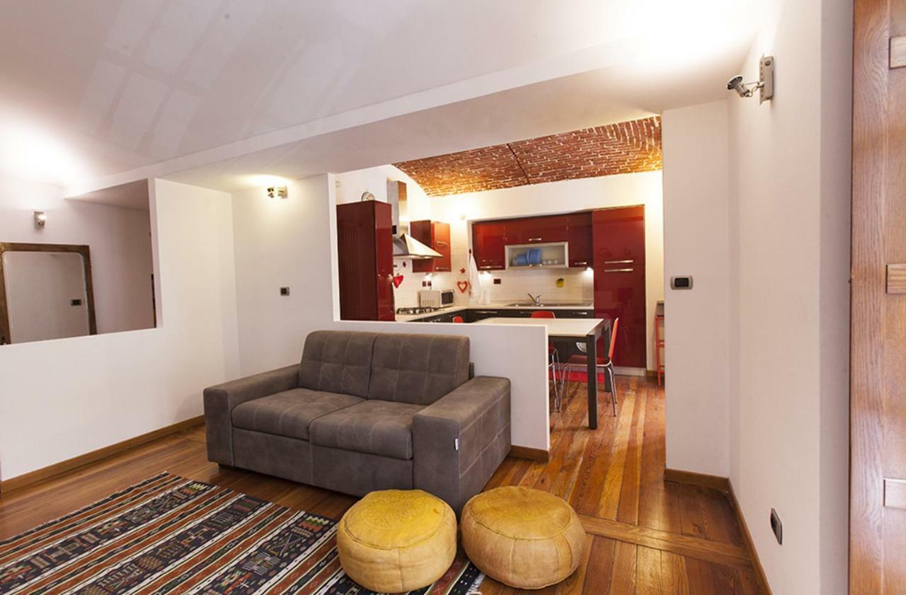 Appartement Monikapsa à Turin Extérieur photo