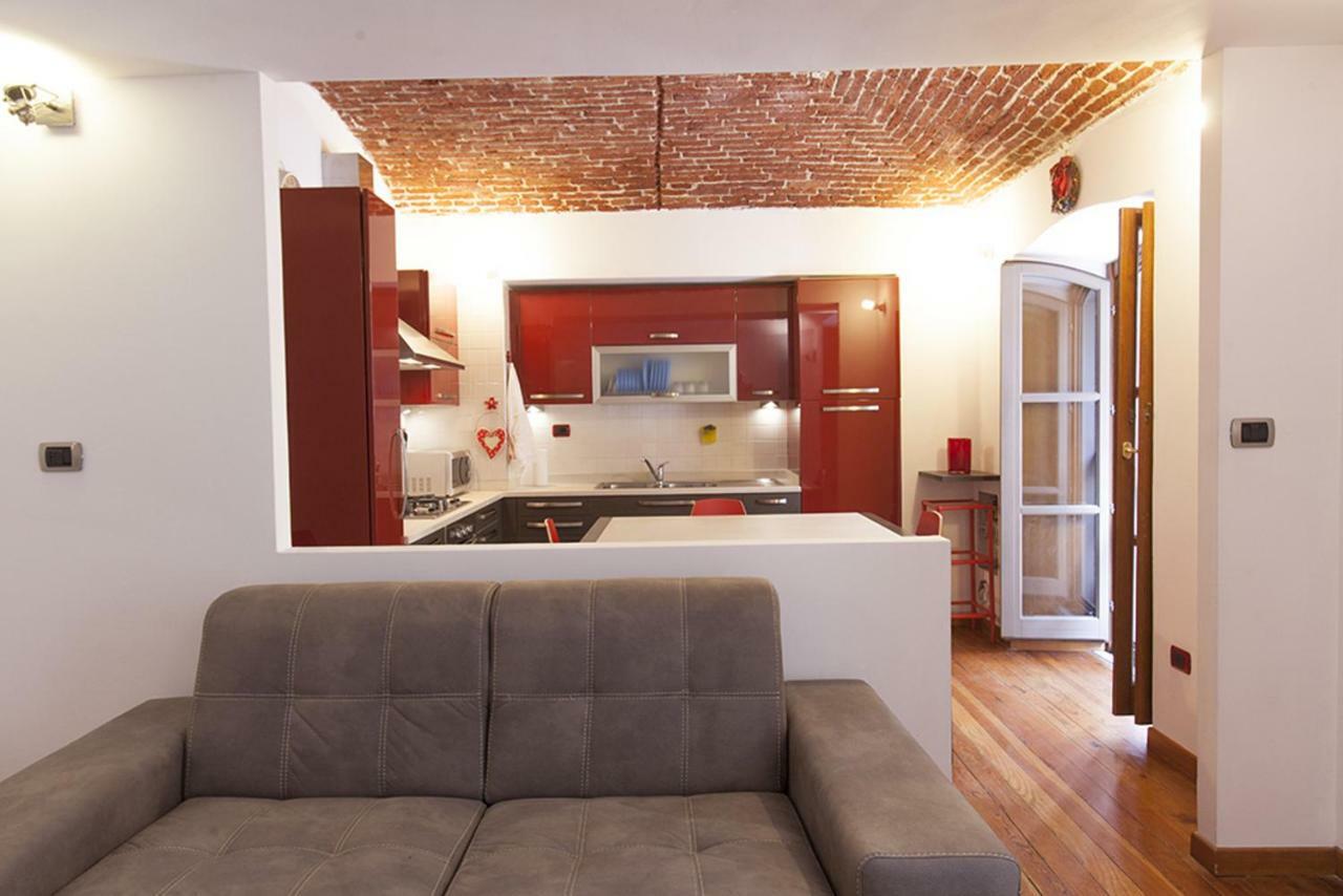Appartement Monikapsa à Turin Extérieur photo