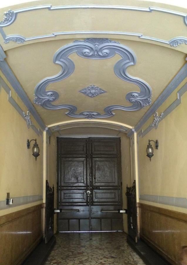 Appartement Monikapsa à Turin Extérieur photo